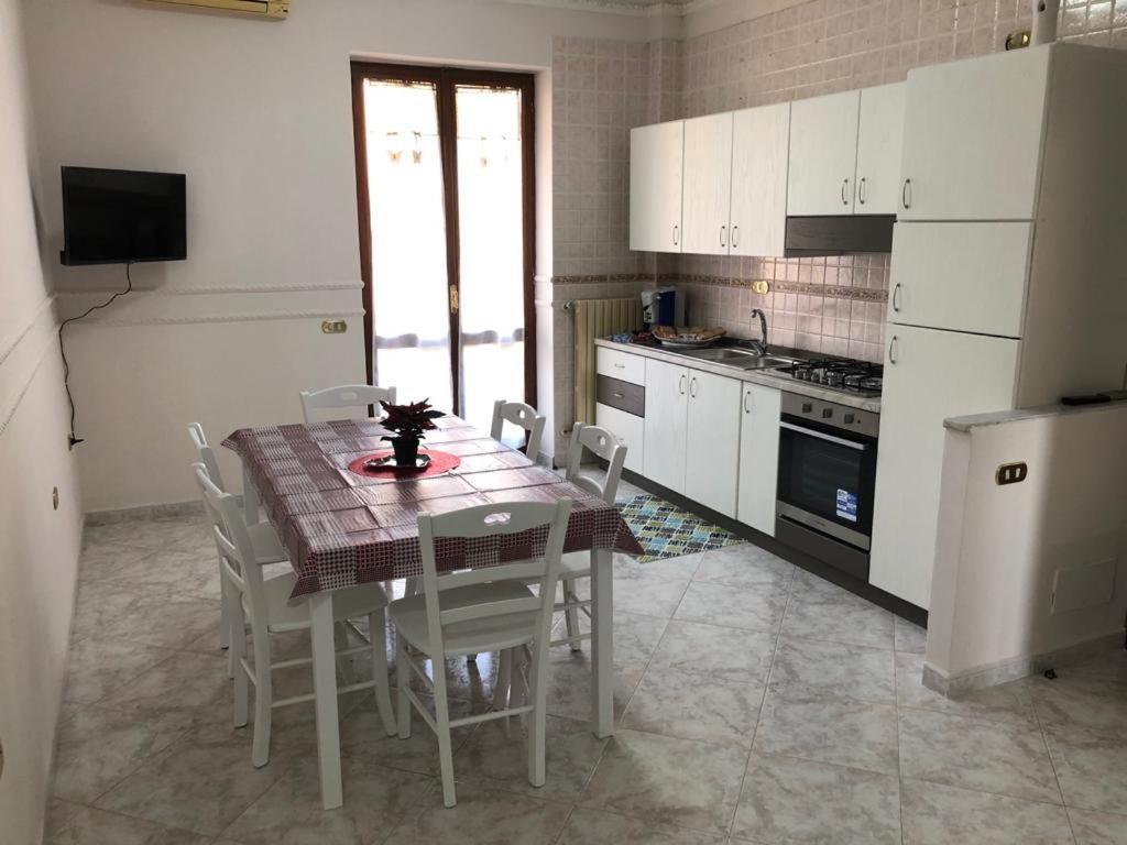 Appartamento House Pompei- Casa Vacanza 斯卡法蒂 外观 照片
